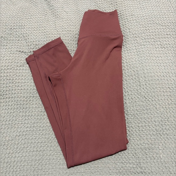 Ultra-Form High Rise Legging - Picture 2 of 2